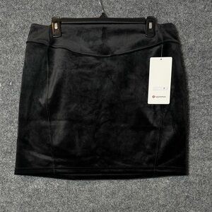 Lululemon Scuba HR Mini Skirt - Black Velvet - Size Large (L), NWT